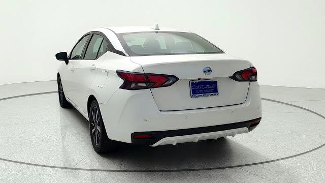 Used 2022 Nissan Versa SV FWD image 6