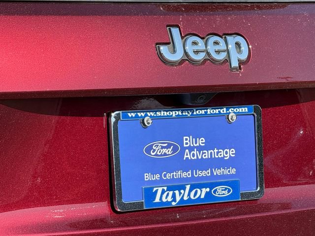 Used 2019 Jeep Grand Cherokee Limited image 31