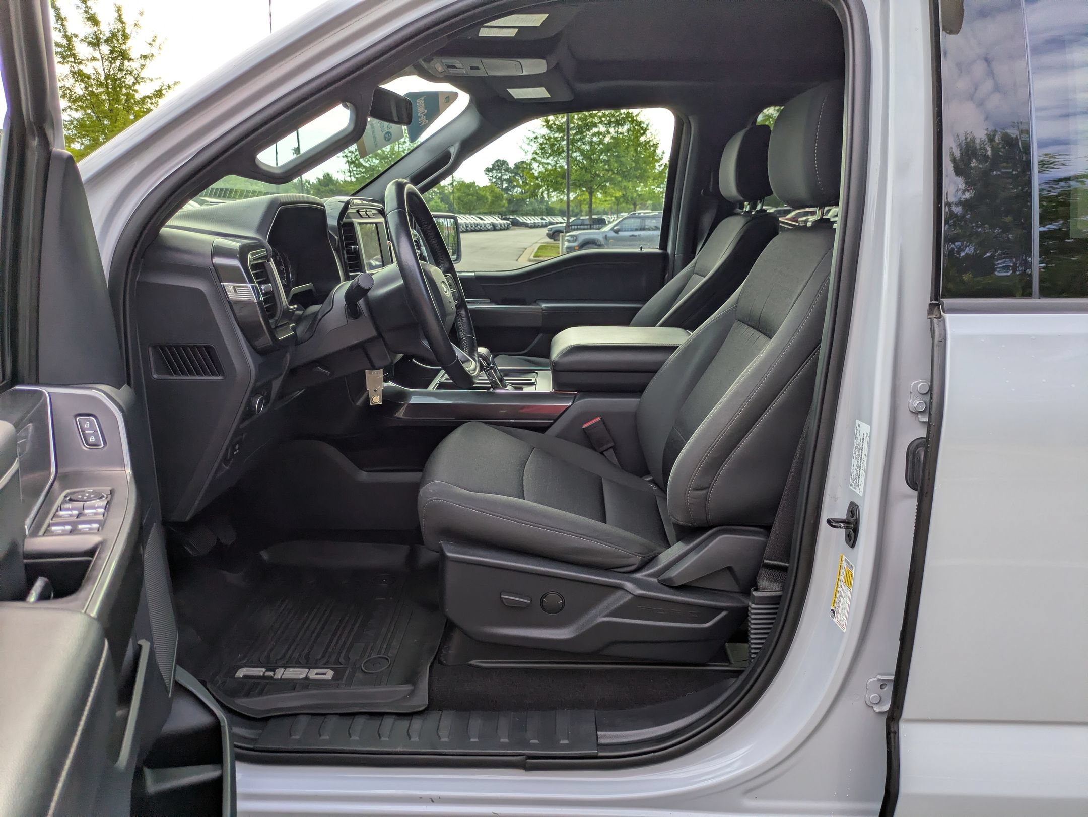 Certified 2022 Ford F150 XLT w/ Equipment Group 301A Mid RWD image 13