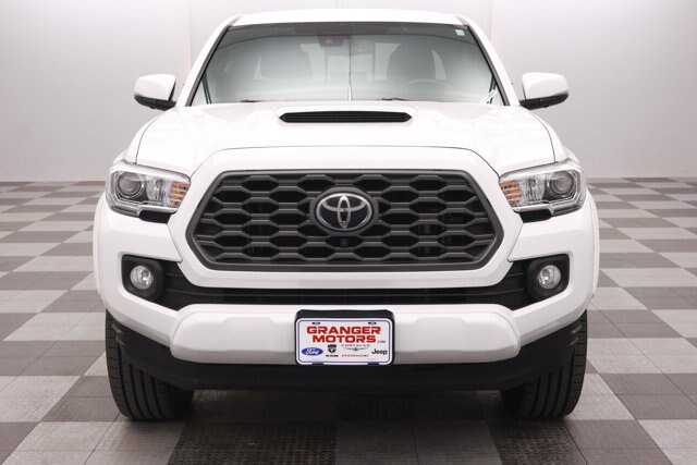 Used 2021 Toyota Tacoma TRD Sport w/ Advanced Technology Package AWD/4WD image 4