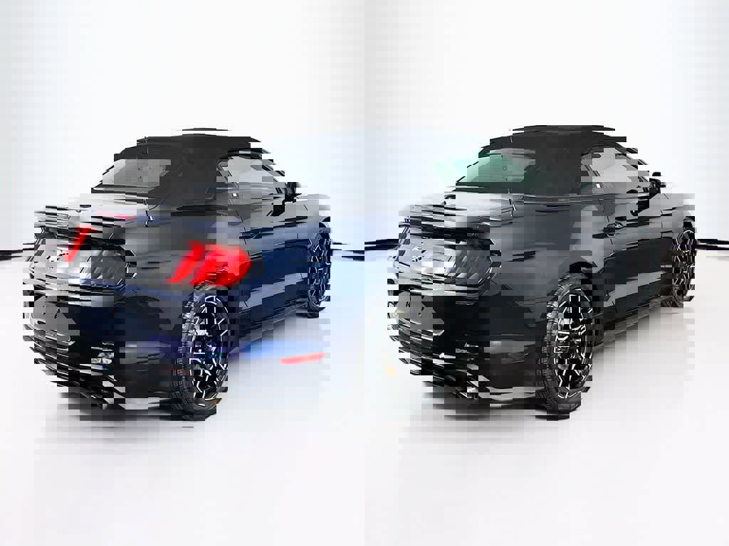 Certified 2021 Ford Mustang Premium image 5