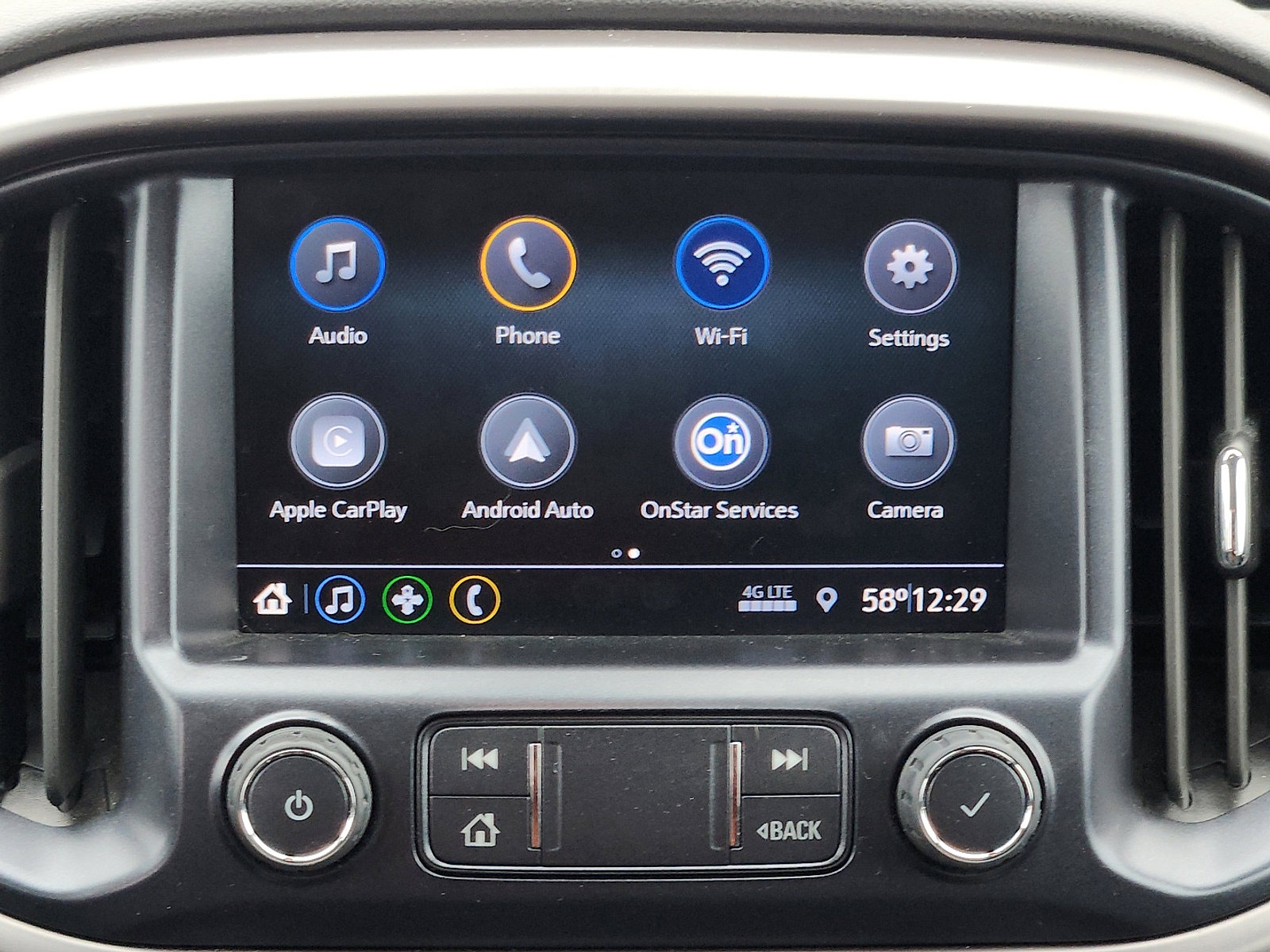 Used 2022 GMC Canyon AT4 w/ Trailering Package image 17