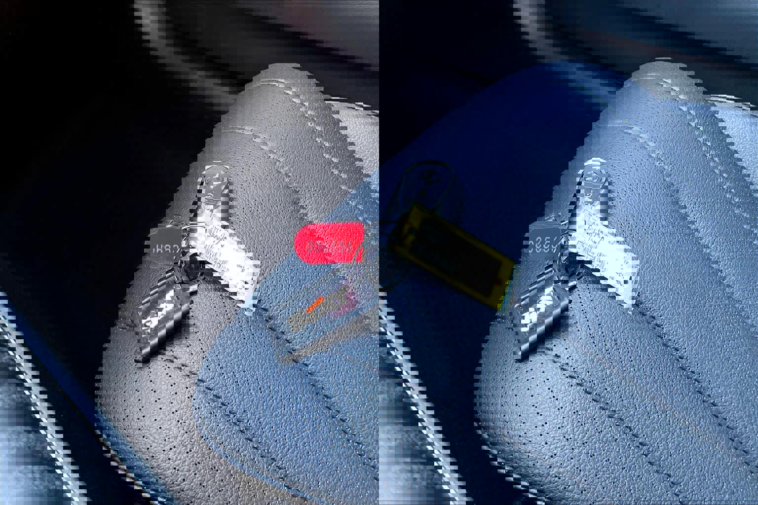 Used 2025 Mercedes-Benz E 350 Sedan w/ Winter Package image 13