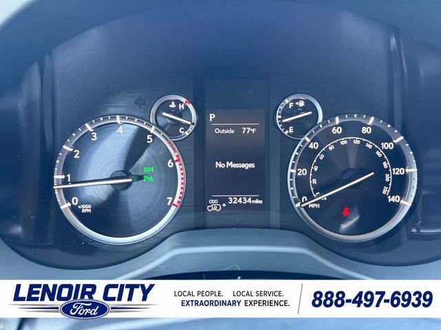 Used 2023 Lexus GX 460 Luxury w/ Sport Design Package AWD/4WD image 22
