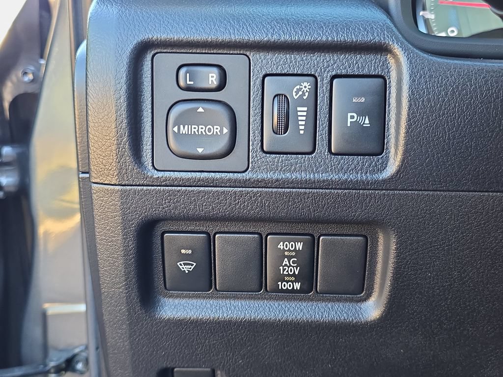 Used 2019 Toyota 4Runner Limited AWD/4WD image 23