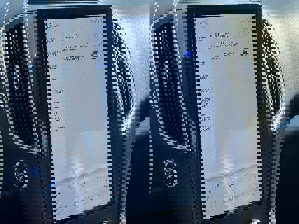 Certified 2023 Ford Edge SEL image 25