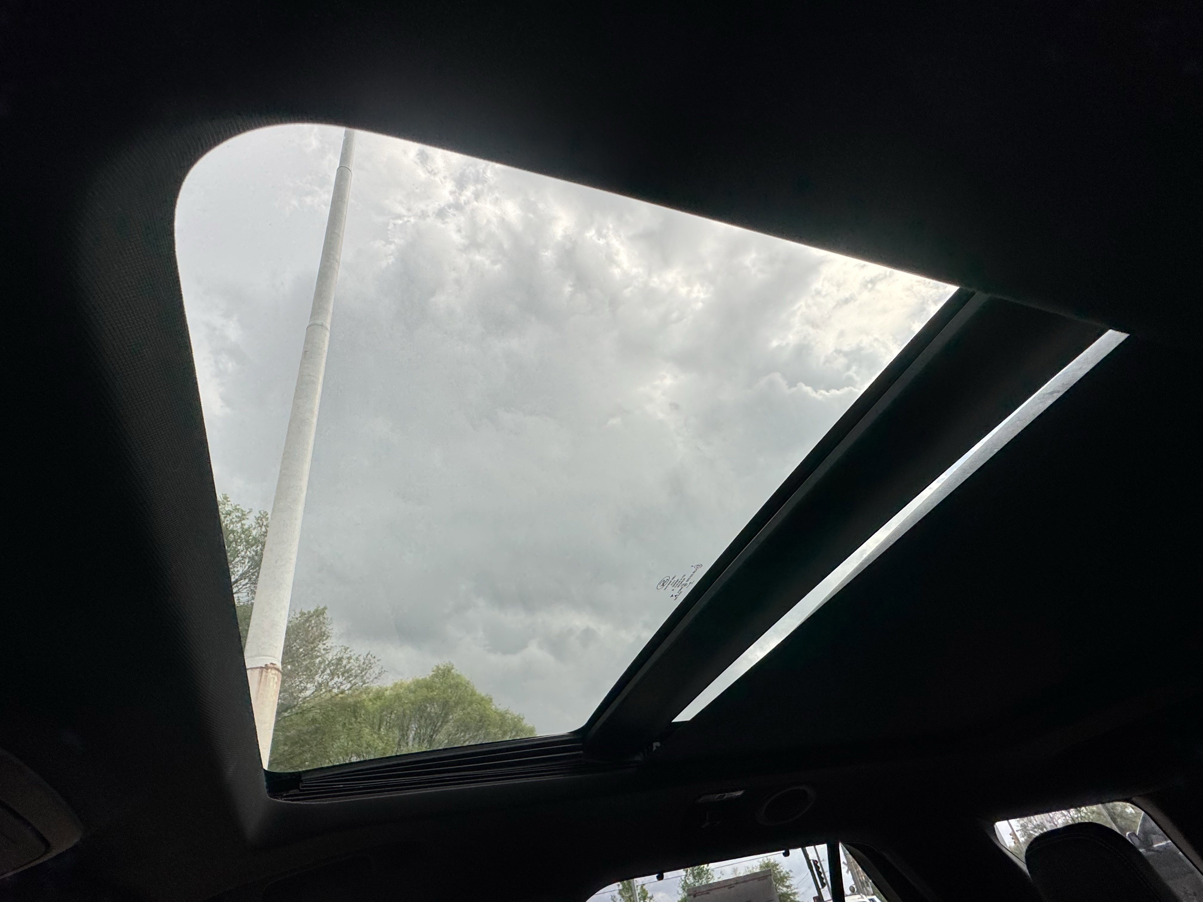 Certified 2020 Ford Explorer ST w/ Premium Technology Package image 25