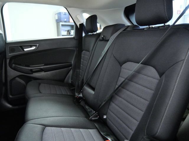 Certified 2017 Ford Edge SE AWD/4WD image 14