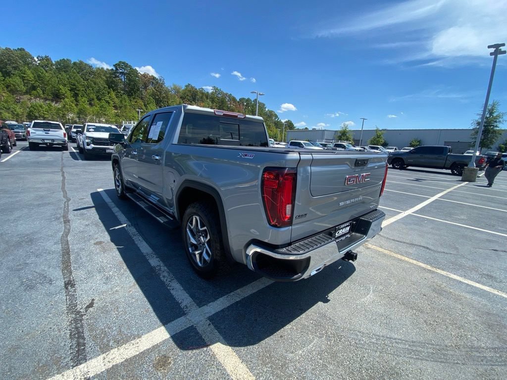 Used 2024 GMC Sierra 1500 SLT w/ SLT Premium Package AWD/4WD image 5