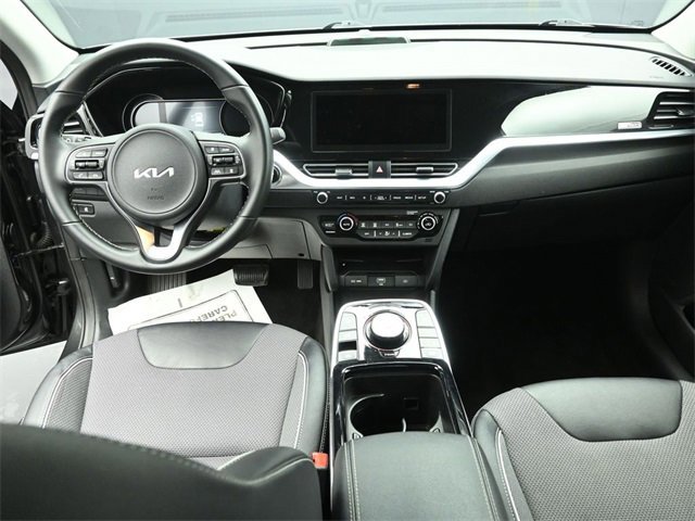 Used 2022 Kia Niro EX image 38