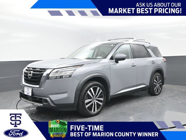 Used 2024 Nissan Pathfinder Platinum AWD/4WD image 1