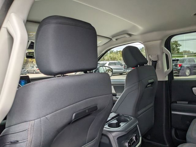 Certified 2025 Ford Expedition Active AWD/4WD image 19