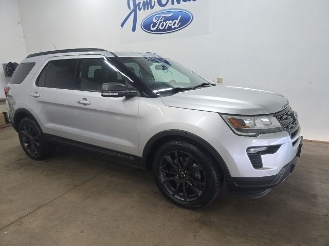 Certified 2018 Ford Explorer XLT w/ Equipment Group 202A FWD image 1