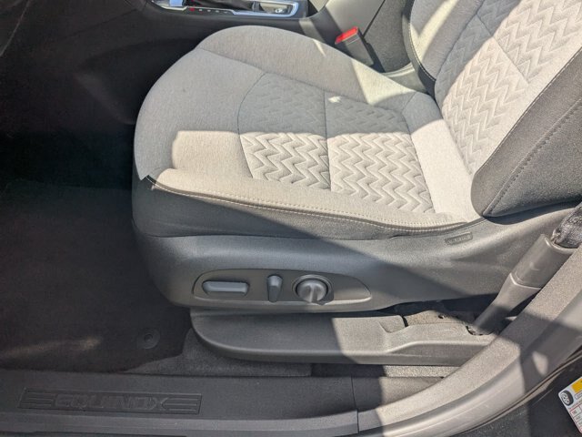 Used 2022 Chevrolet Equinox LT FWD image 13