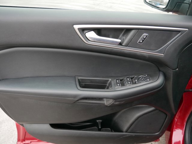 Certified 2022 Ford Edge SEL w/ Convenience Package image 9