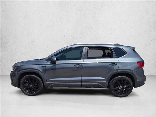 Used 2023 Volkswagen Taos SE FWD image 8
