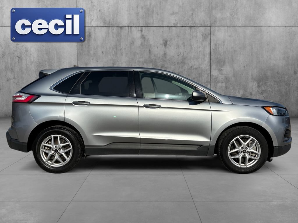 Certified 2024 Ford Edge SEL AWD/4WD image 4