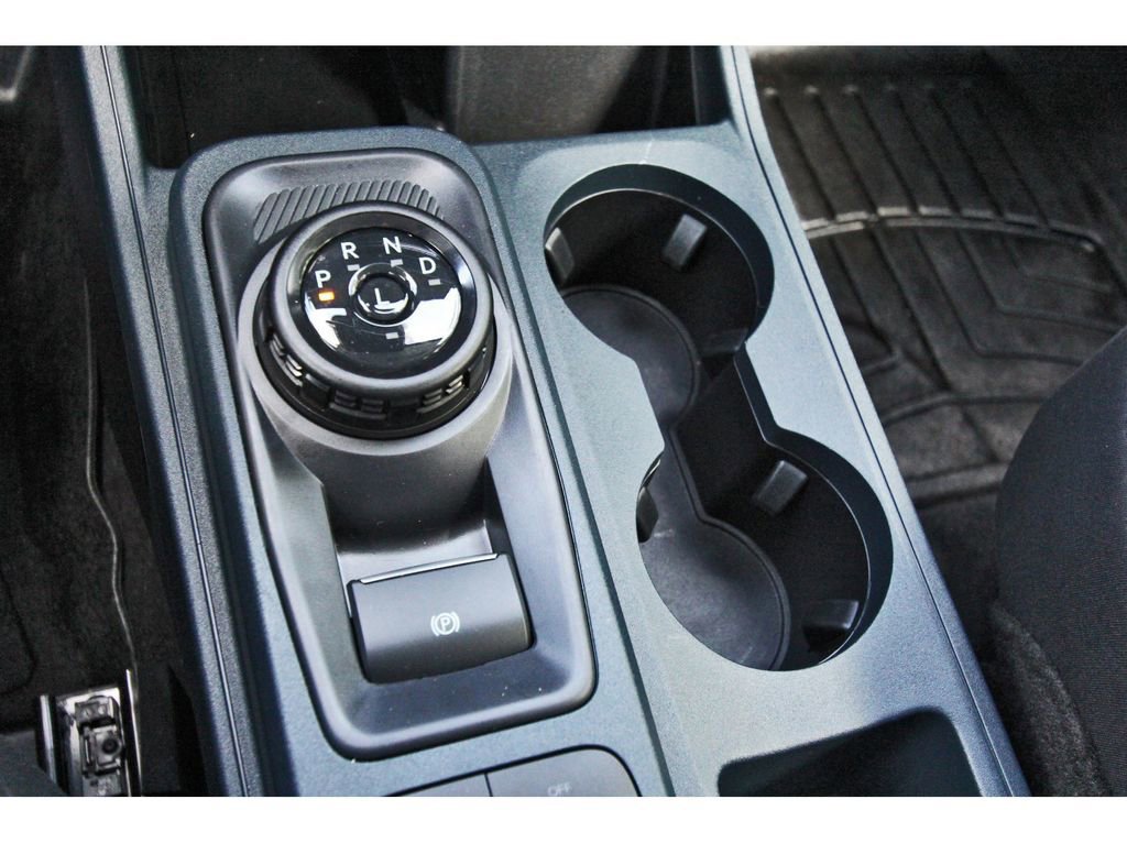 Certified 2025 Ford Maverick XLT w/ Black Appearance Package image 27