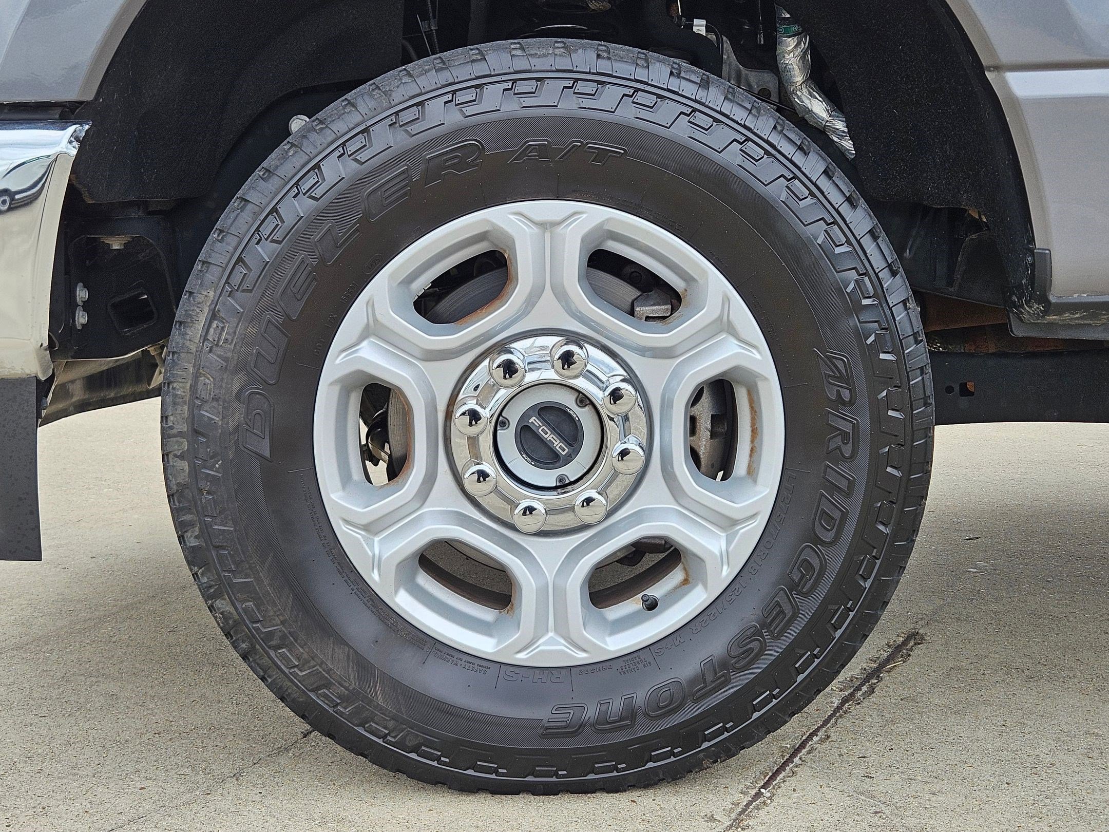 Certified 2025 Ford F250 XLT AWD/4WD image 13