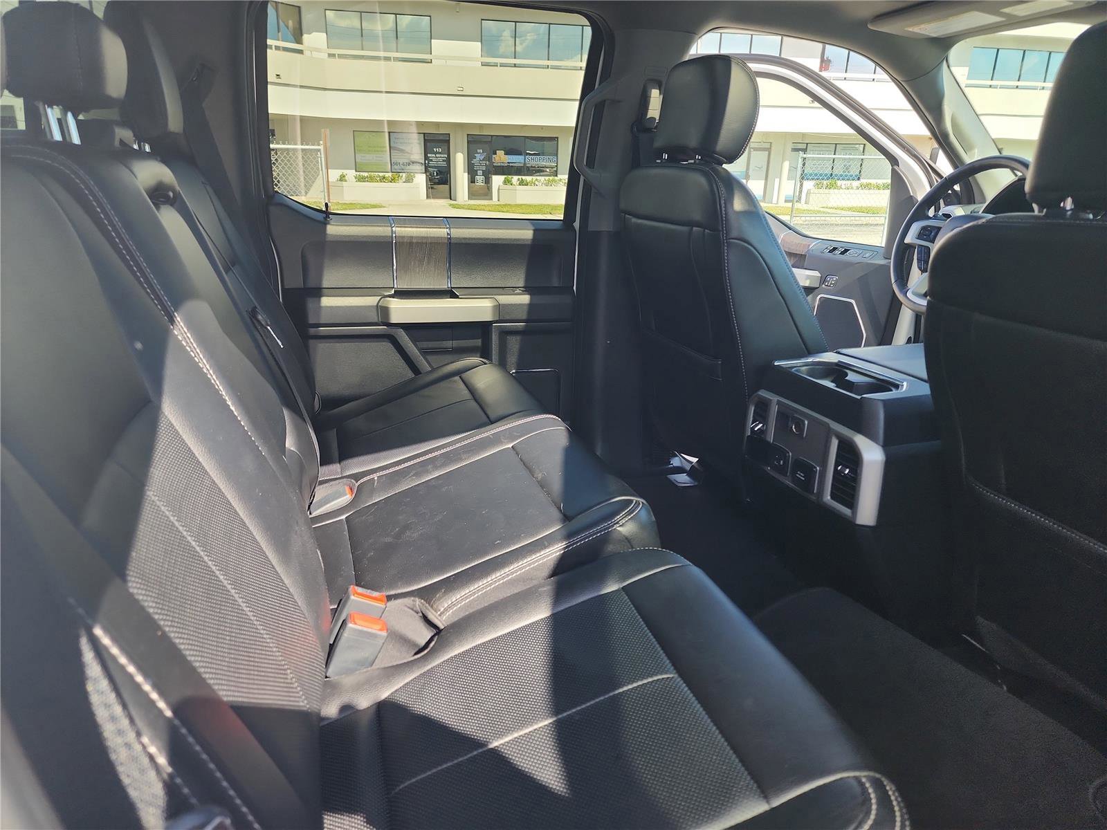 Certified 2020 Ford F450 Lariat w/ Lariat Ultimate Package image 26