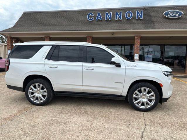 Used 2023 Chevrolet Tahoe High Country RWD image 3