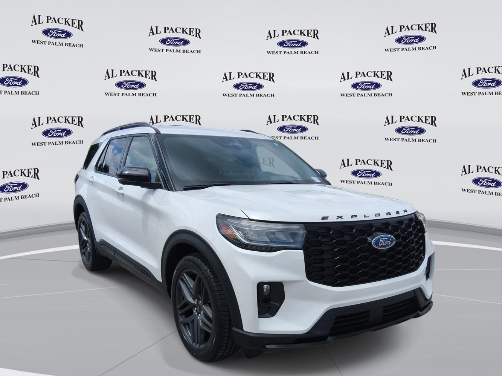 Certified 2025 Ford Explorer ST-Line w/ Premium Package RWD image 7