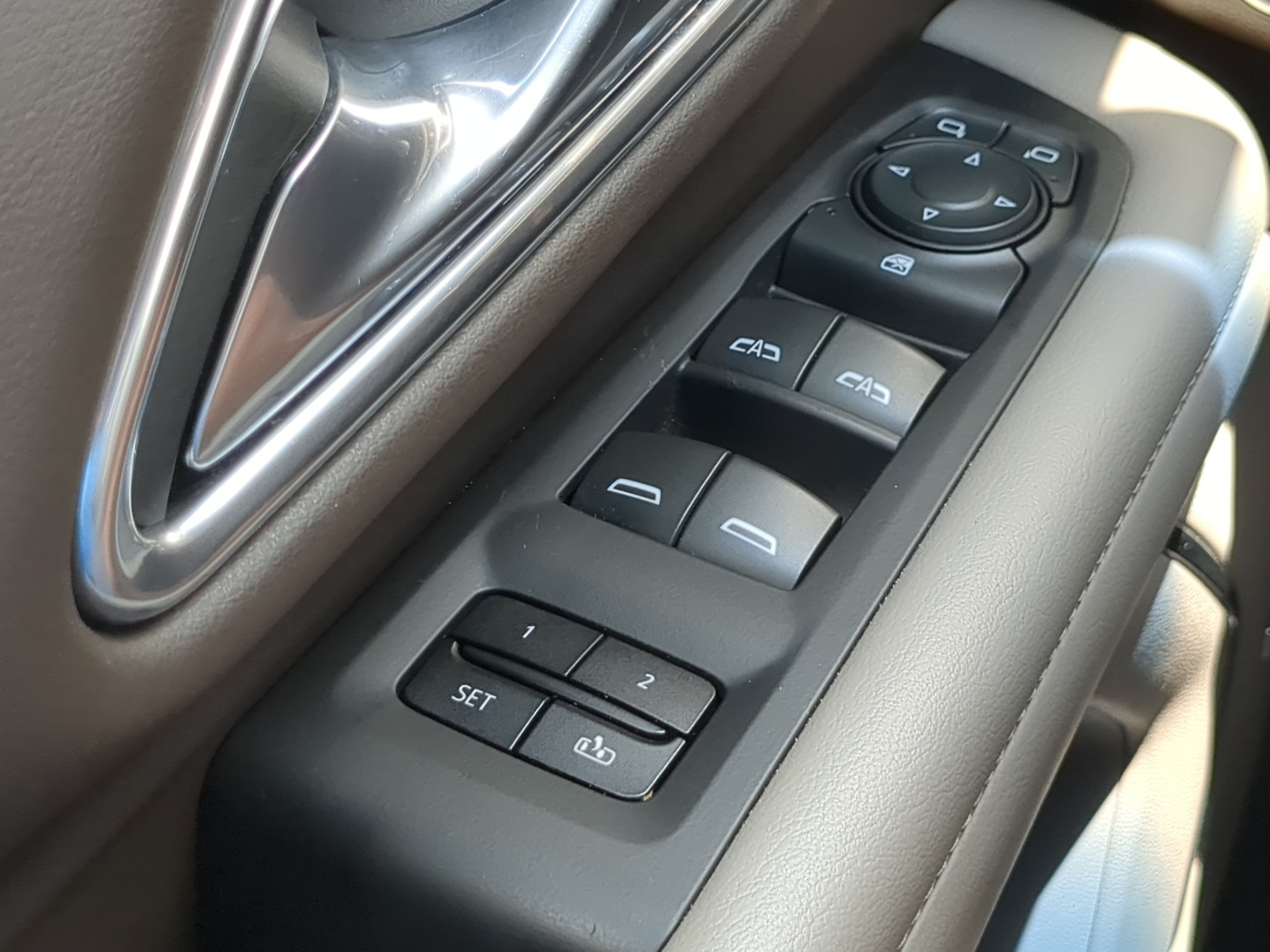 Used 2021 Chevrolet Tahoe Z71 AWD/4WD image 21