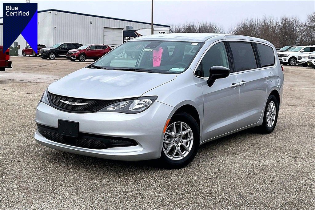 Used 2024 Chrysler Voyager LX