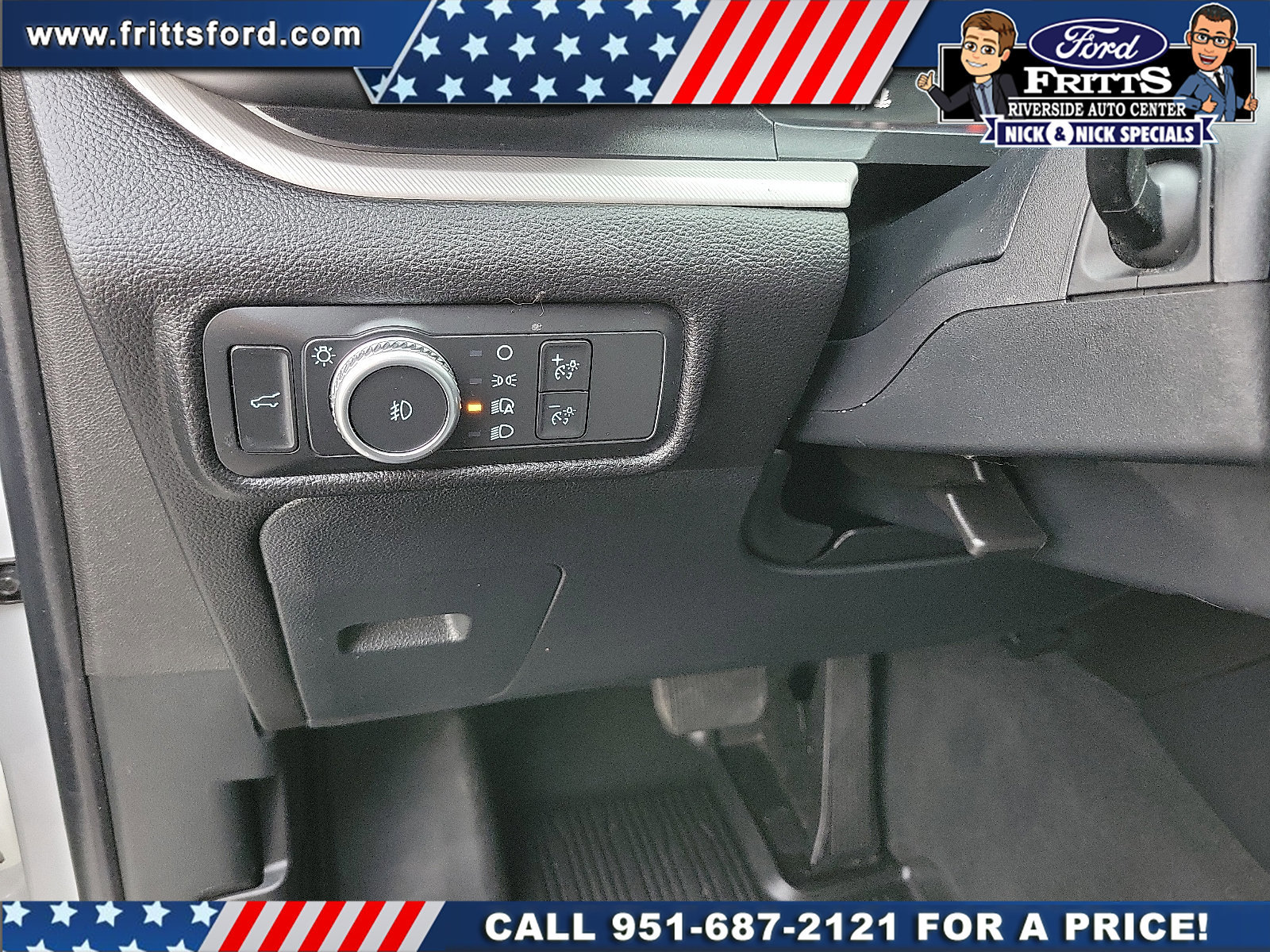 Certified 2022 Ford Explorer XLT w/ Equipment Group 202A image 13