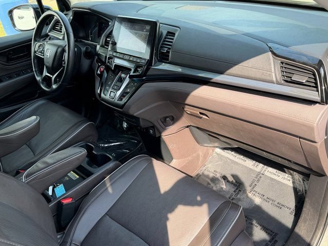 Used 2023 Honda Odyssey Elite image 32