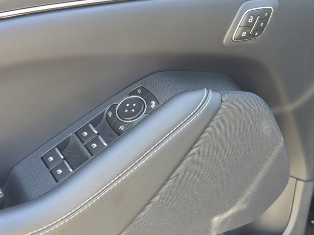 Certified 2025 Ford Mustang Mach-E Select w/ Comfort Package Lite RWD image 14