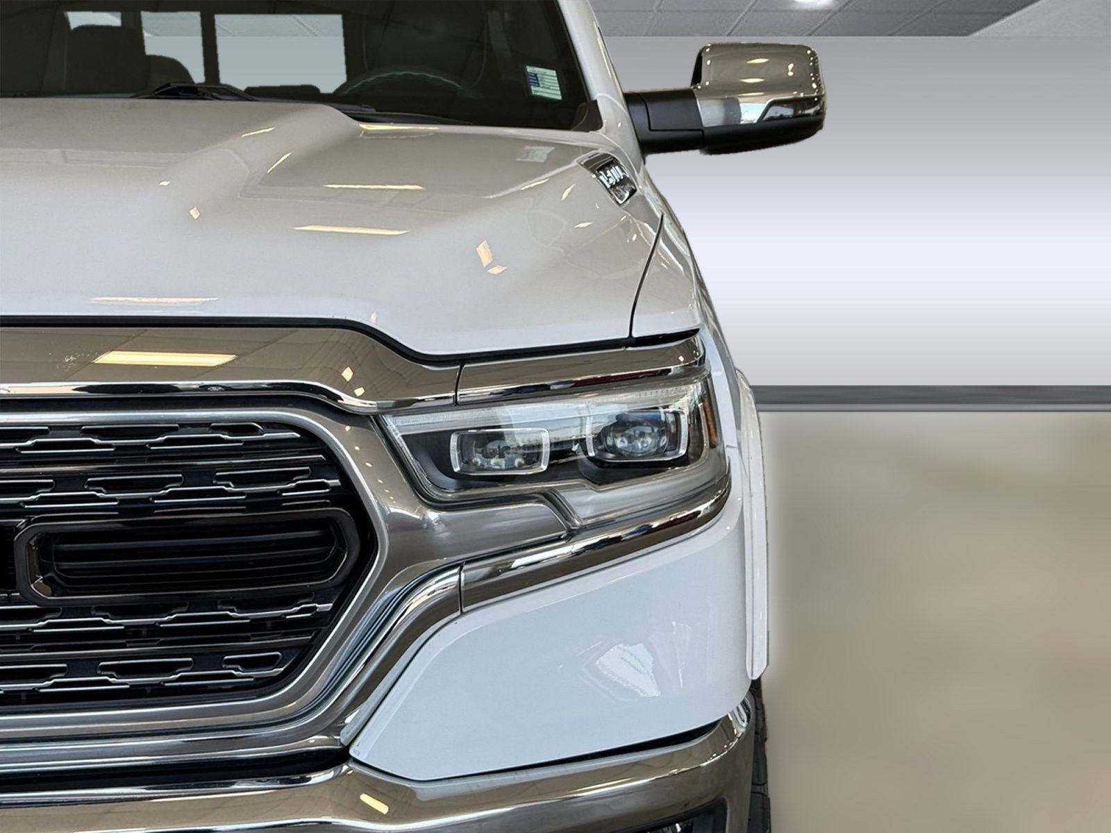 Used 2021 RAM 1500 Limited image 11