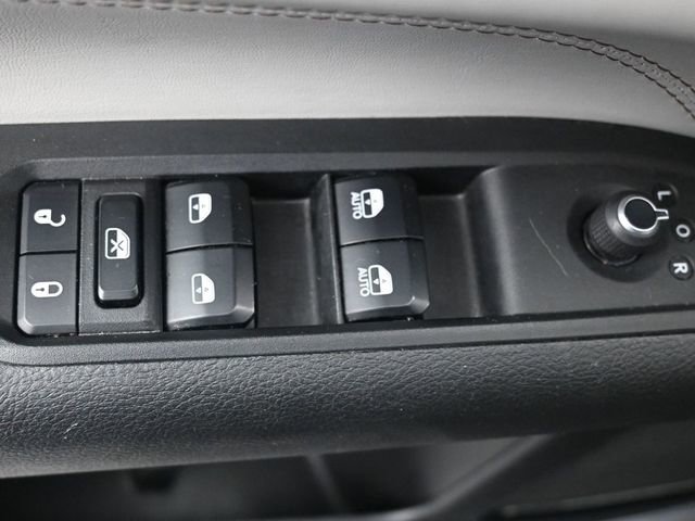 Used 2023 Jeep Compass Limited AWD/4WD image 7