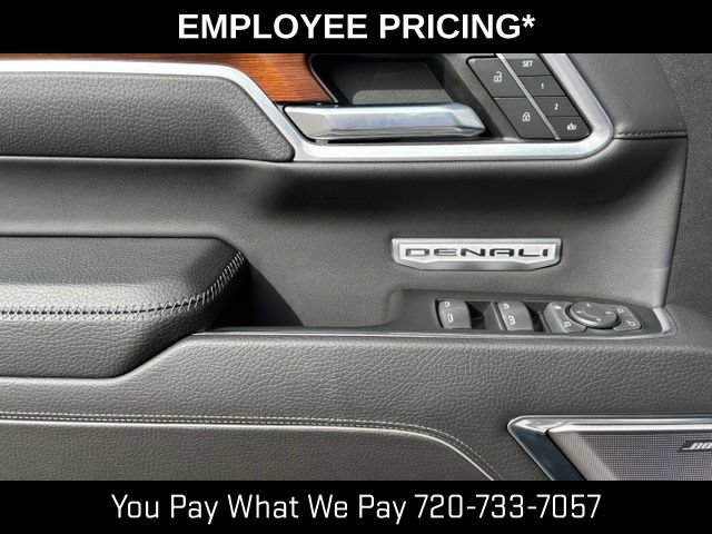 Used 2022 GMC Sierra 1500 Denali w/ Denali Reserve Package AWD/4WD image 12
