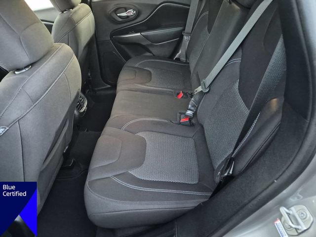 Used 2020 Jeep Cherokee Latitude AWD/4WD image 28