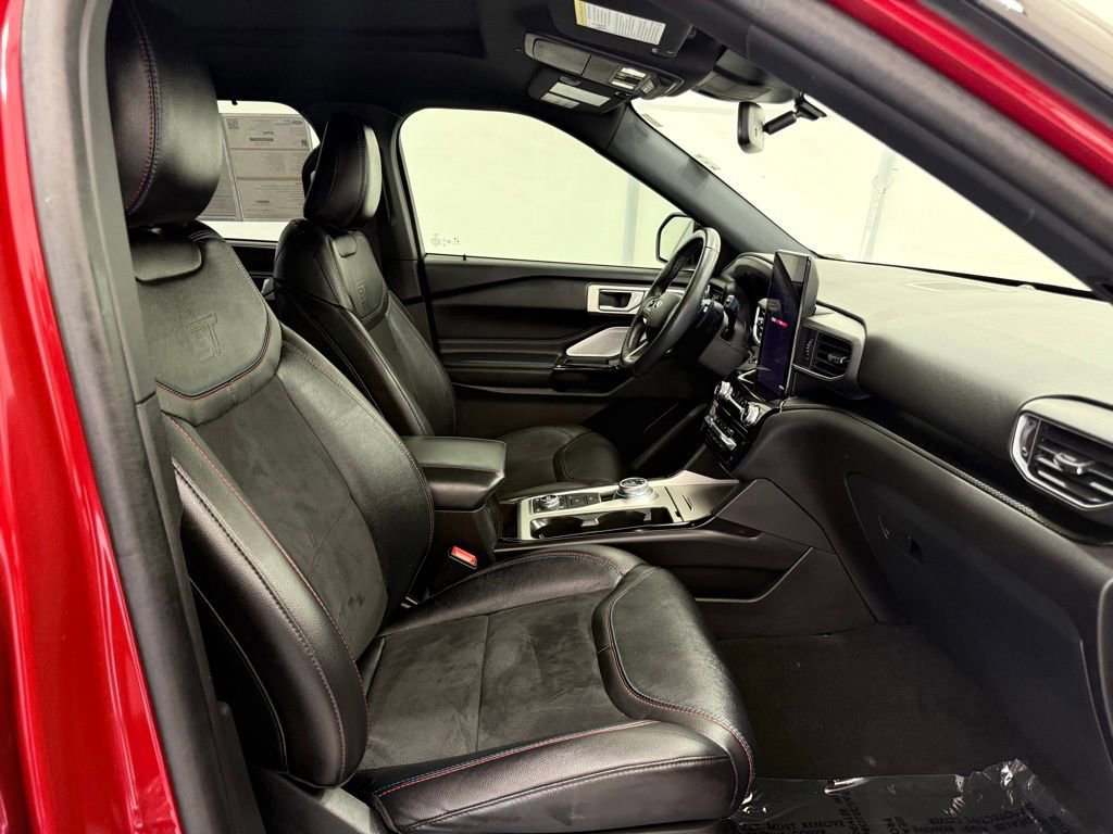 Certified 2023 Ford Explorer ST w/ Equipment Group 401A image 23