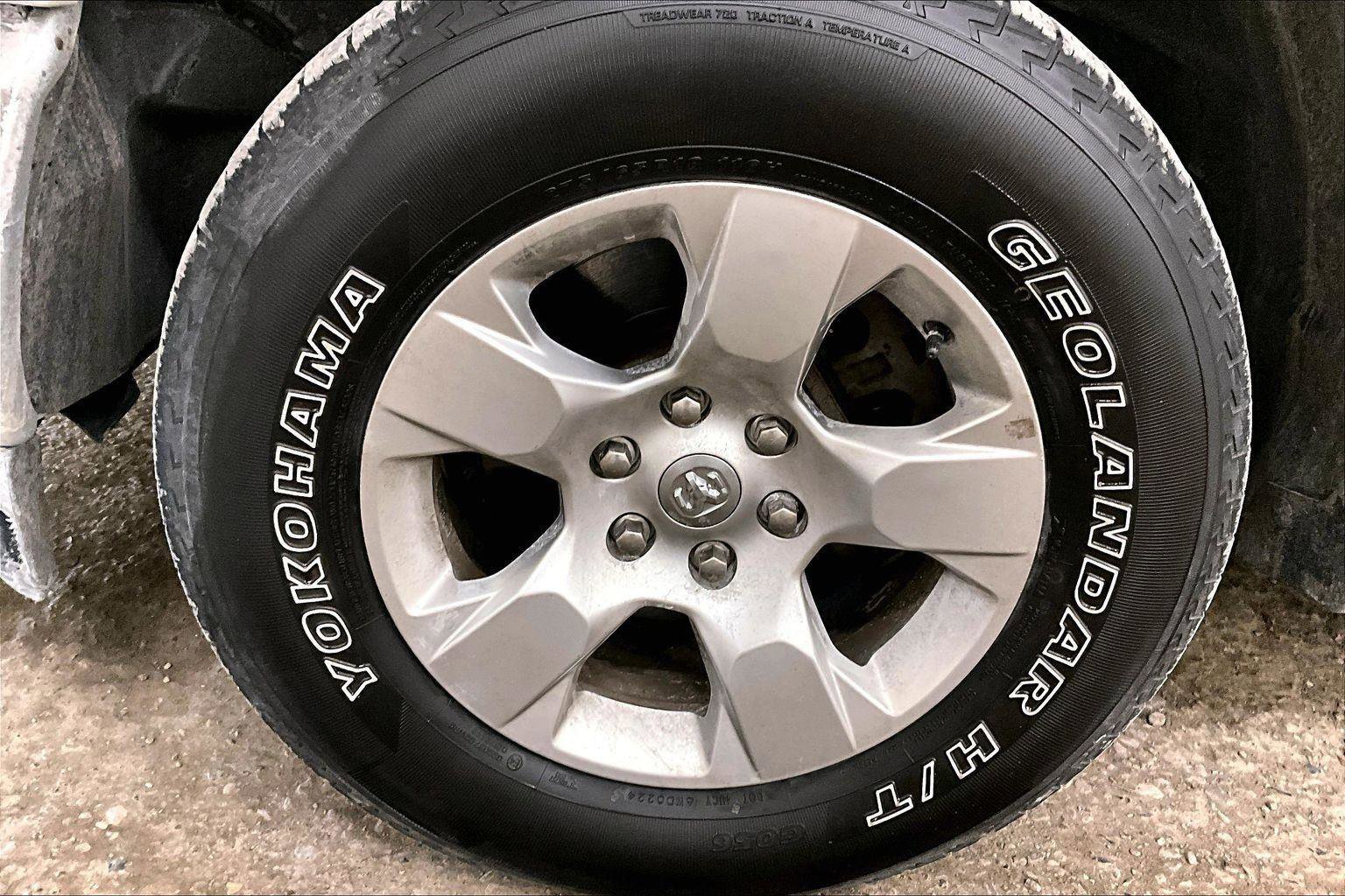 Used 2021 RAM 1500 Big Horn image 10