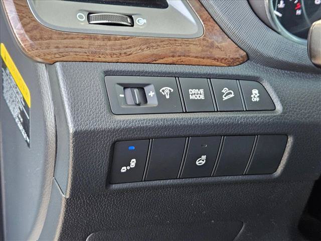 Used 2018 Hyundai Santa Fe Sport FWD image 22