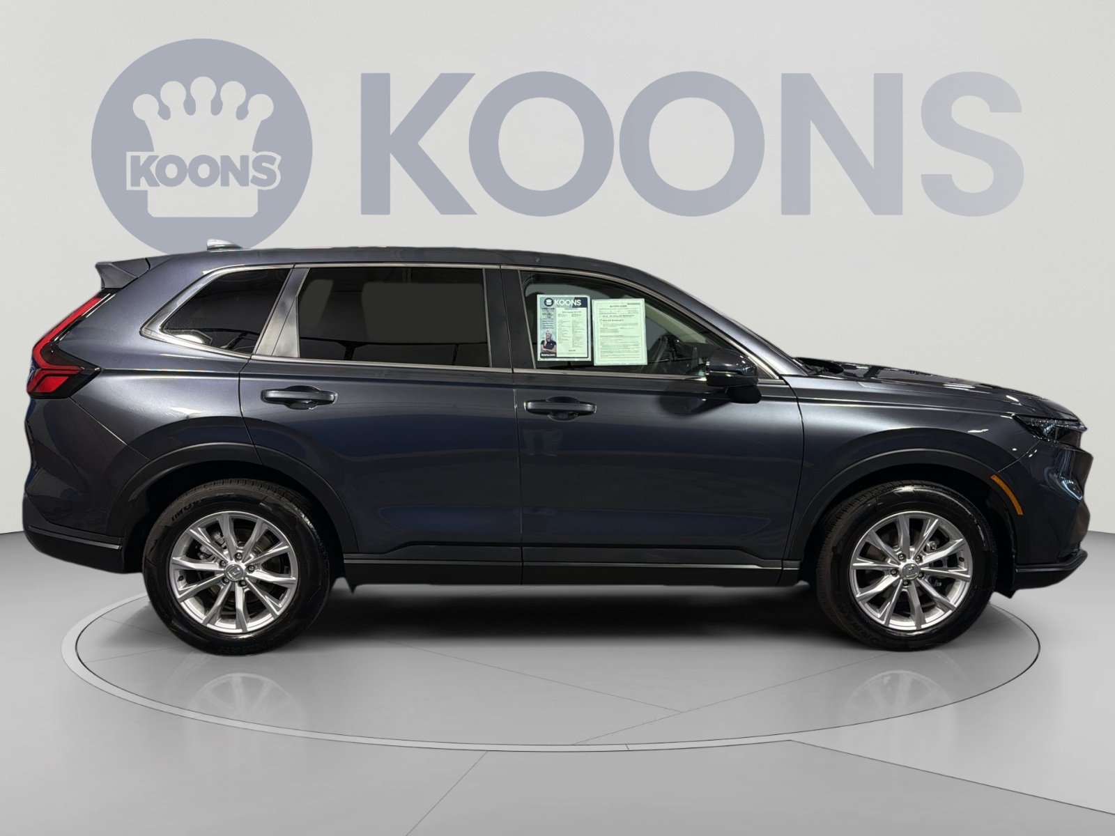 Used 2025 Honda CR-V EX image 8