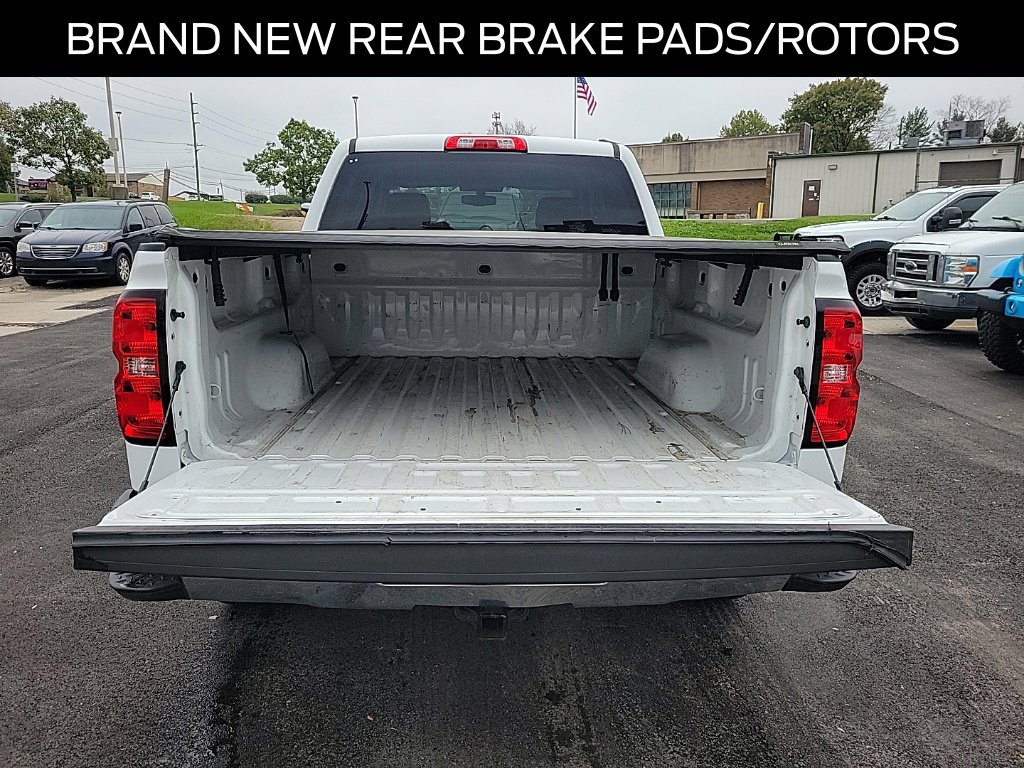 Used 2018 Chevrolet Silverado 1500 LT w/ All Star Edition AWD/4WD image 9
