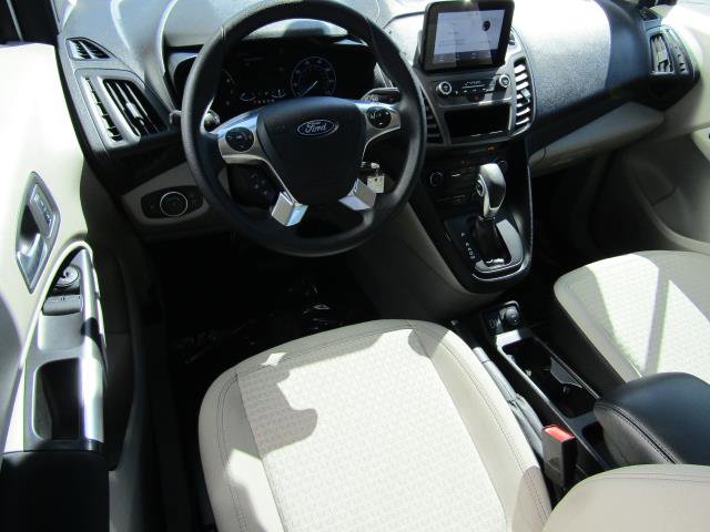 Certified 2022 Ford Transit Connect XLT image 2