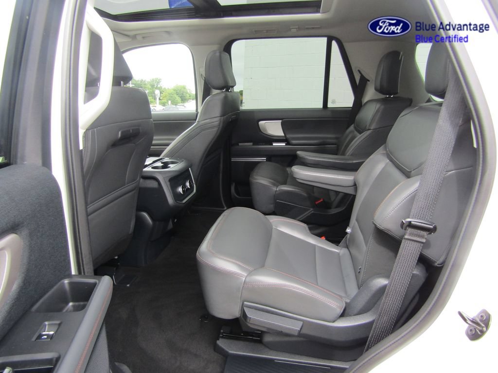 Certified 2025 Ford Expedition Active AWD/4WD image 41