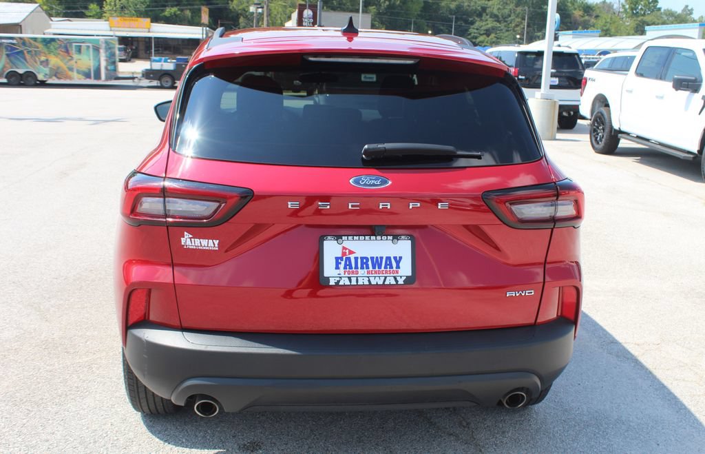 Certified 2025 Ford Escape ST-Line AWD/4WD image 11