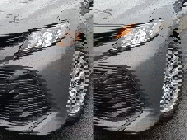 Used 2019 Toyota Camry LE FWD image 27