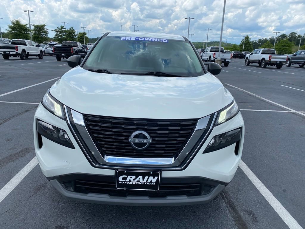 Used 2023 Nissan Rogue S FWD image 2