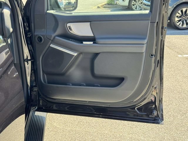 Certified 2025 Ford Expedition Max Active AWD/4WD image 10