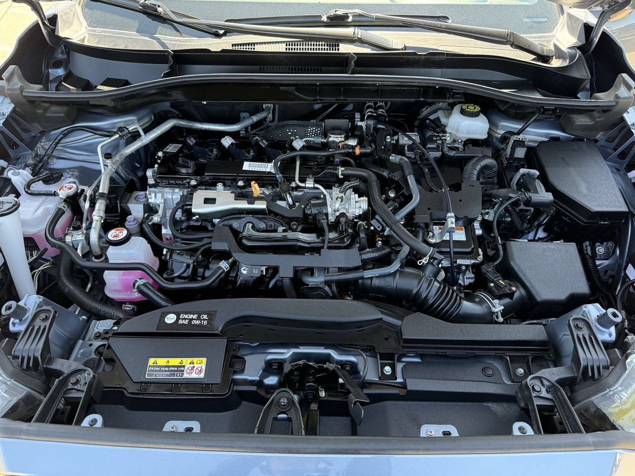 Used 2024 Toyota Corolla Cross AWD Hybrid image 27