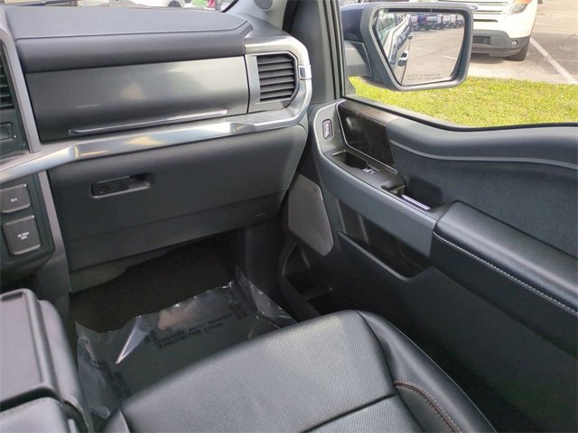 Certified 2022 Ford F150 Lariat w/ Equipment Group 501A Mid image 17