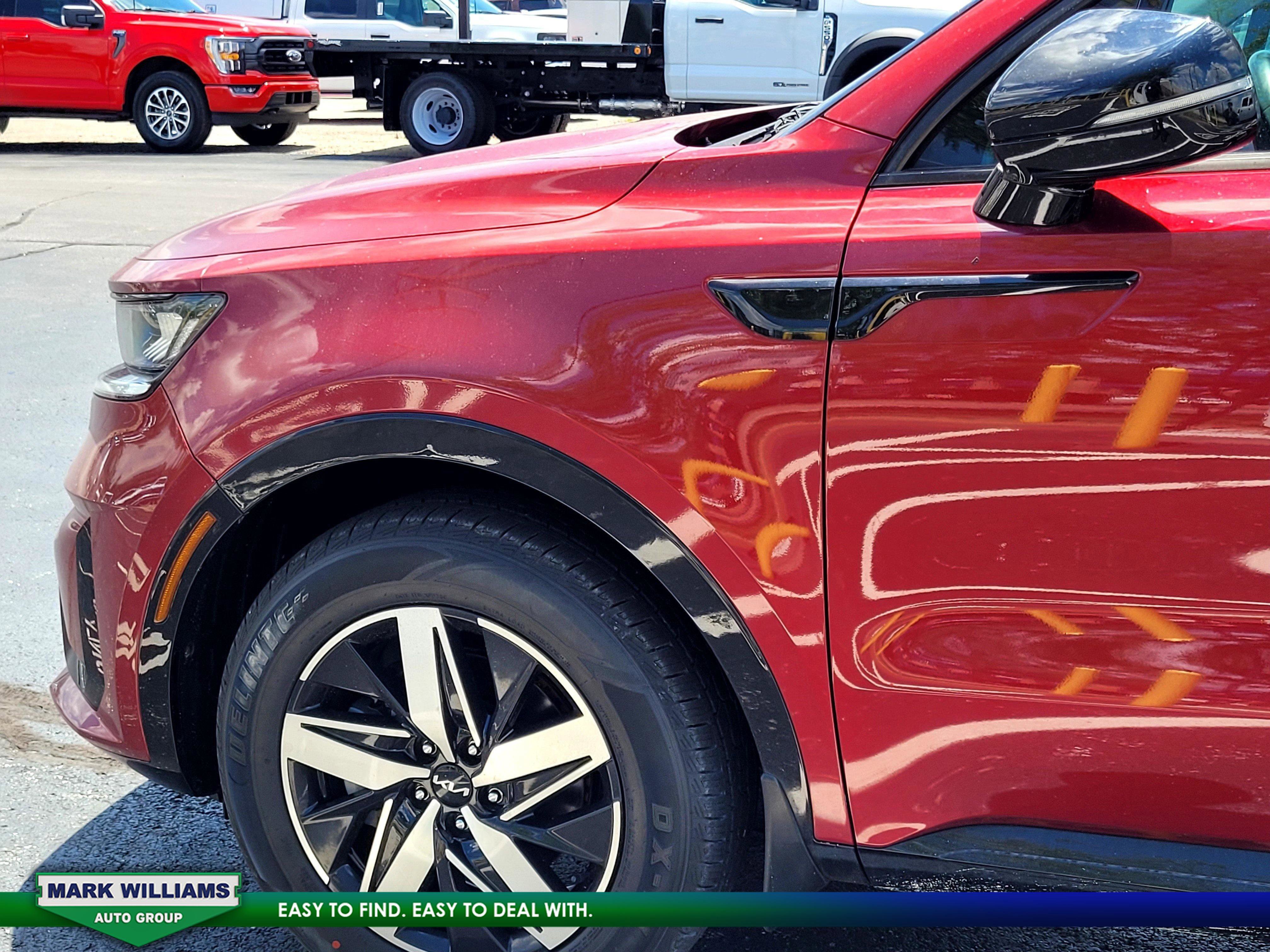 Used 2023 Kia Sorento EX w/ Panoramic Sunroof Package image 10