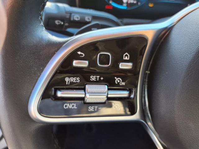 Used 2023 Mercedes-Benz GLA 250 w/ Premium Package image 8